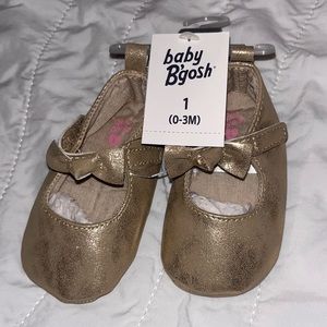 Infant baby bgosh gold shoes